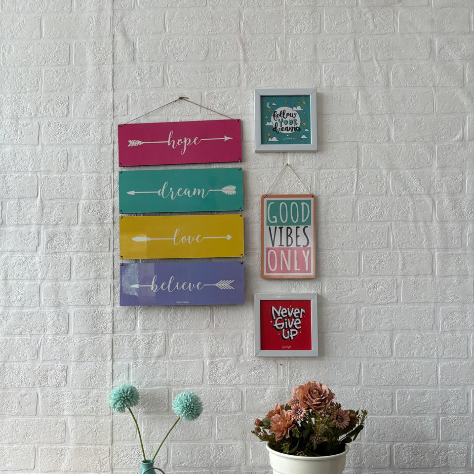 Motivational Moments Wall Decor Combo