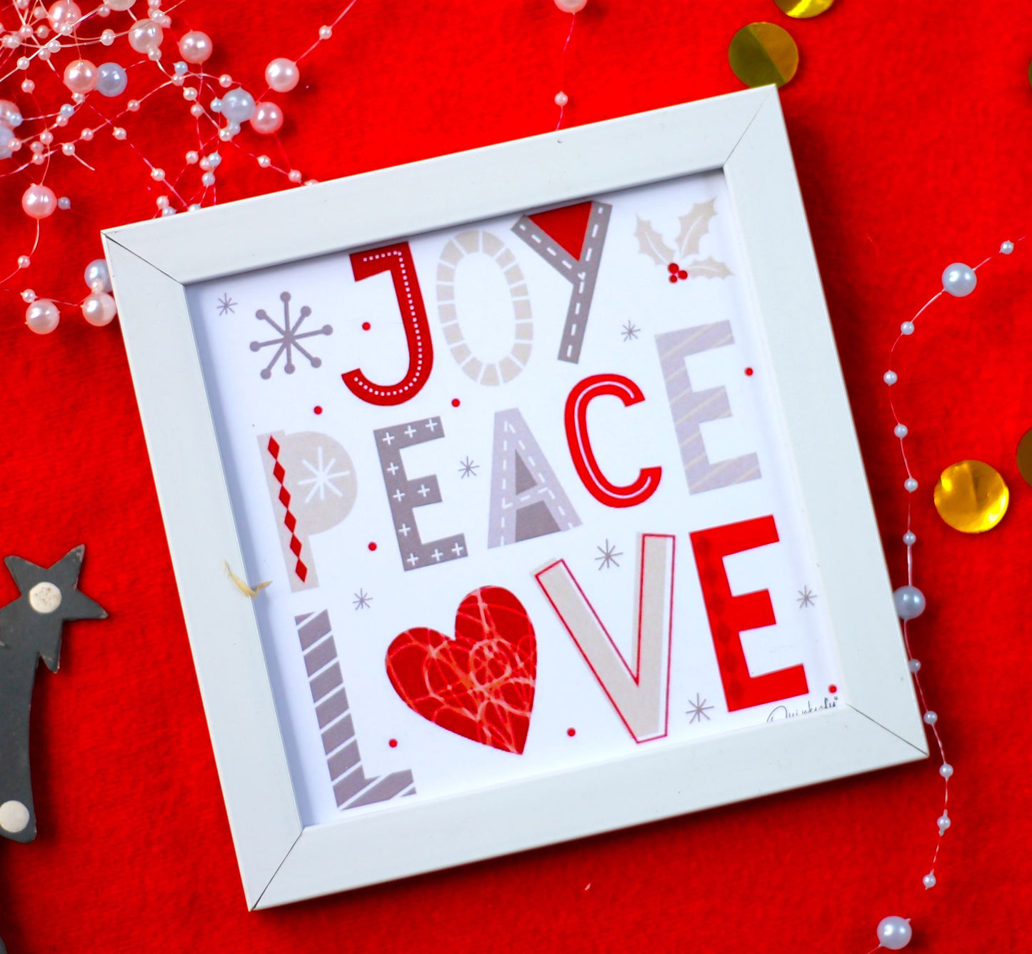 JOY PEACE LOVE GIFT BOX